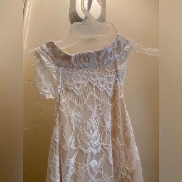 Lace floor length white dress - Picture 4 of 5